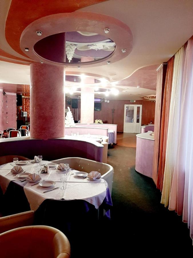 Hotel Vetraz Витебск Екстериор снимка