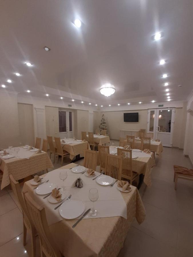 Hotel Vetraz Витебск Екстериор снимка