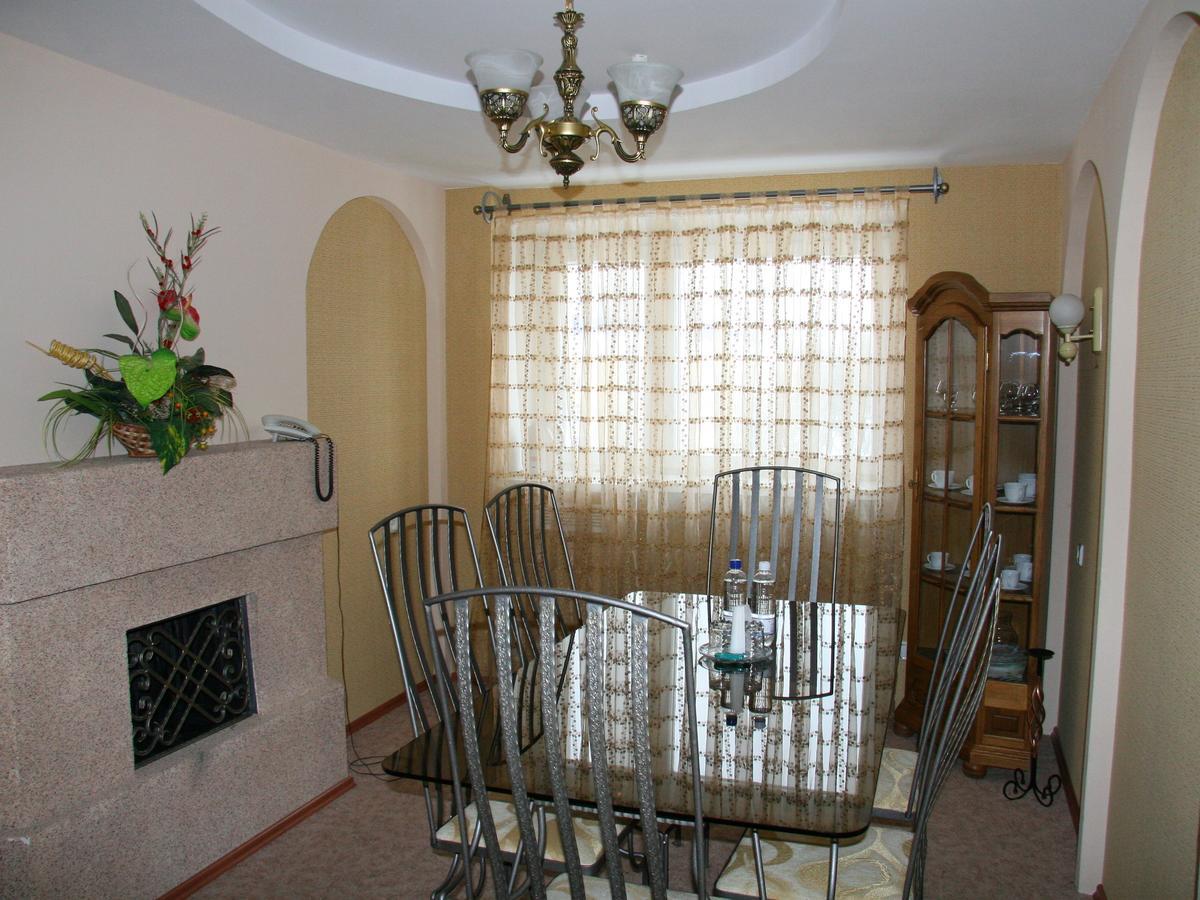 Hotel Vetraz Витебск Екстериор снимка