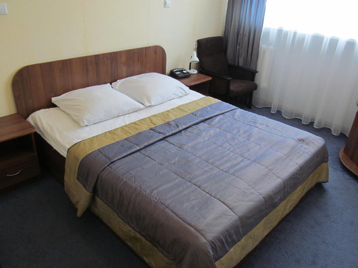 Hotel Vetraz Витебск Екстериор снимка