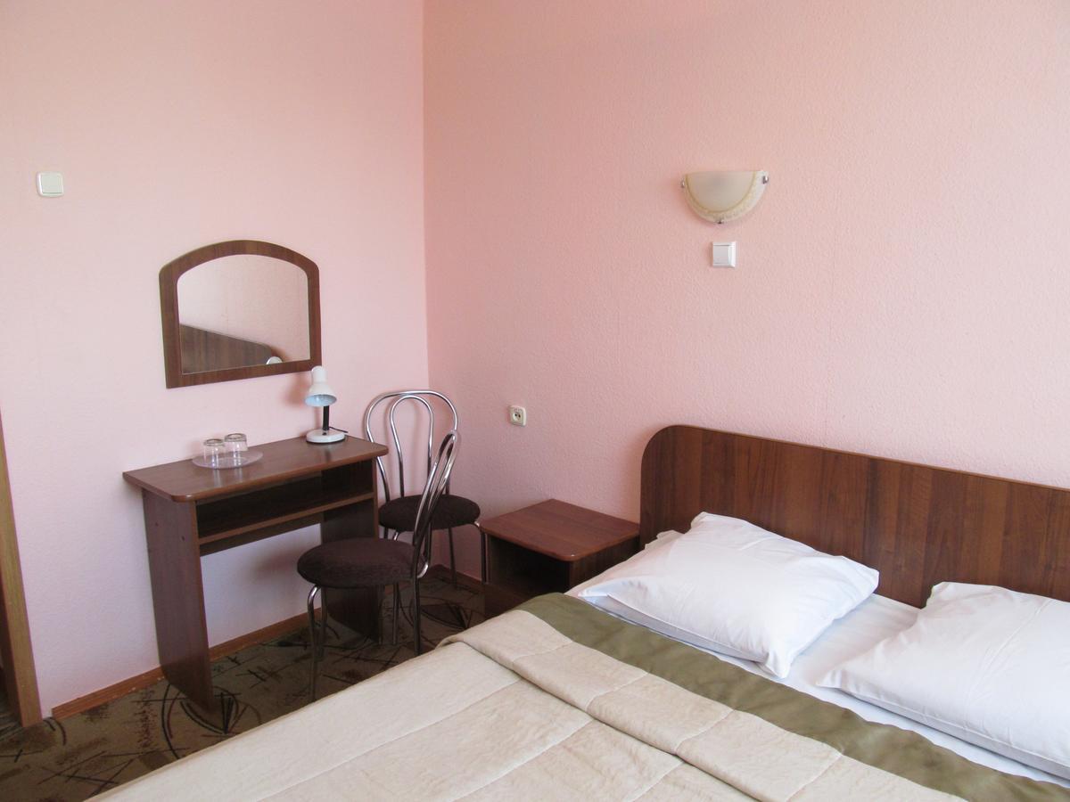 Hotel Vetraz Витебск Екстериор снимка